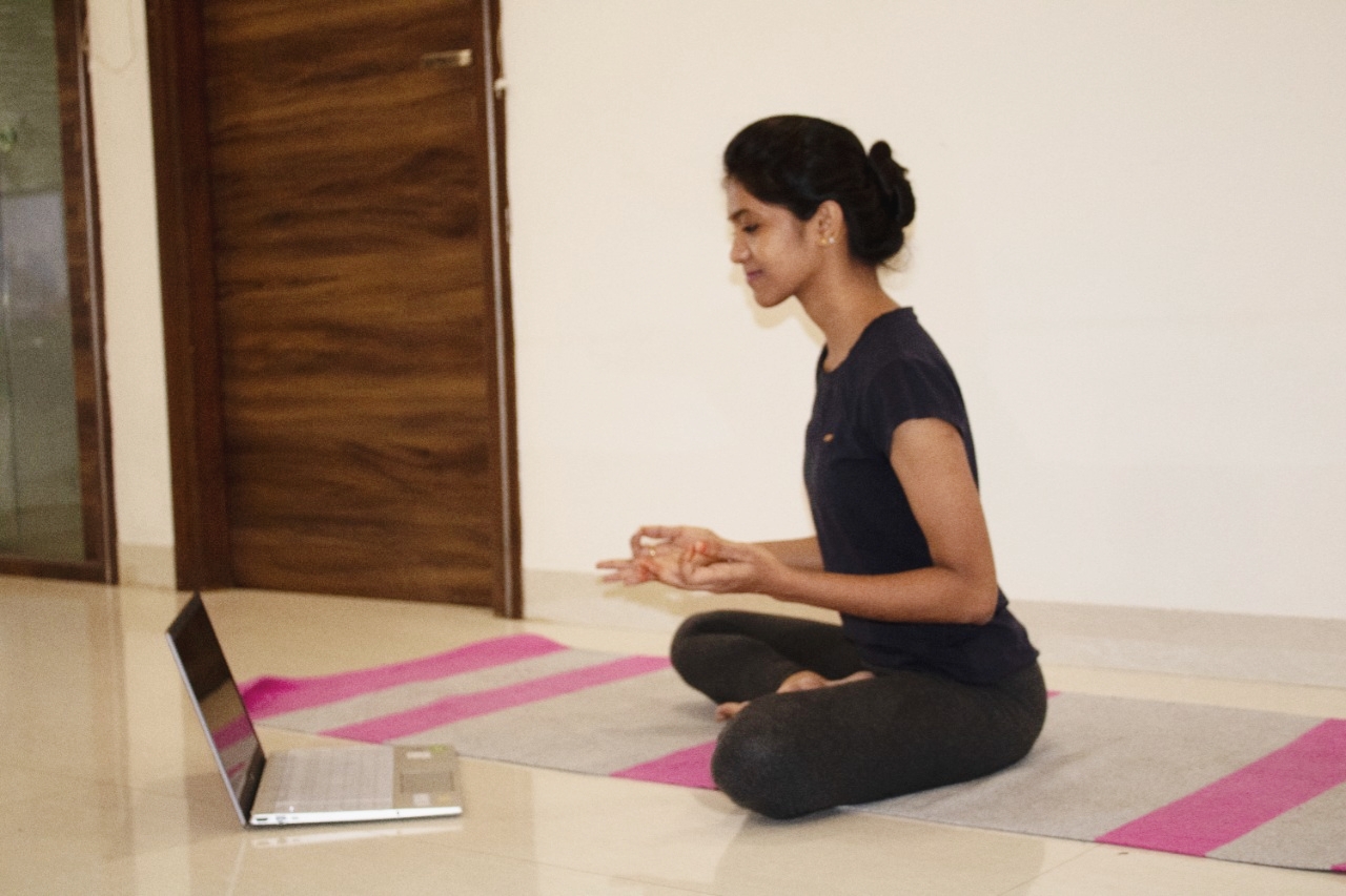 Online Yoga: The Complete Beginner's Guide